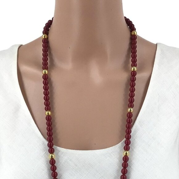 Trifari Beaded Necklace Dark Red Gold Tone 37 Inch Length - Picture 3 of 3